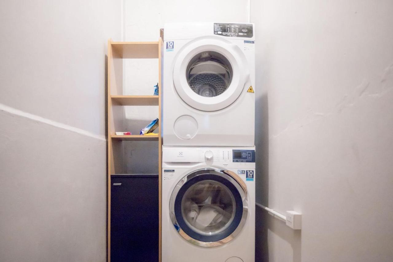 Hostel Lemon Siam Petchaburi Road Bangkok Exteriör bild