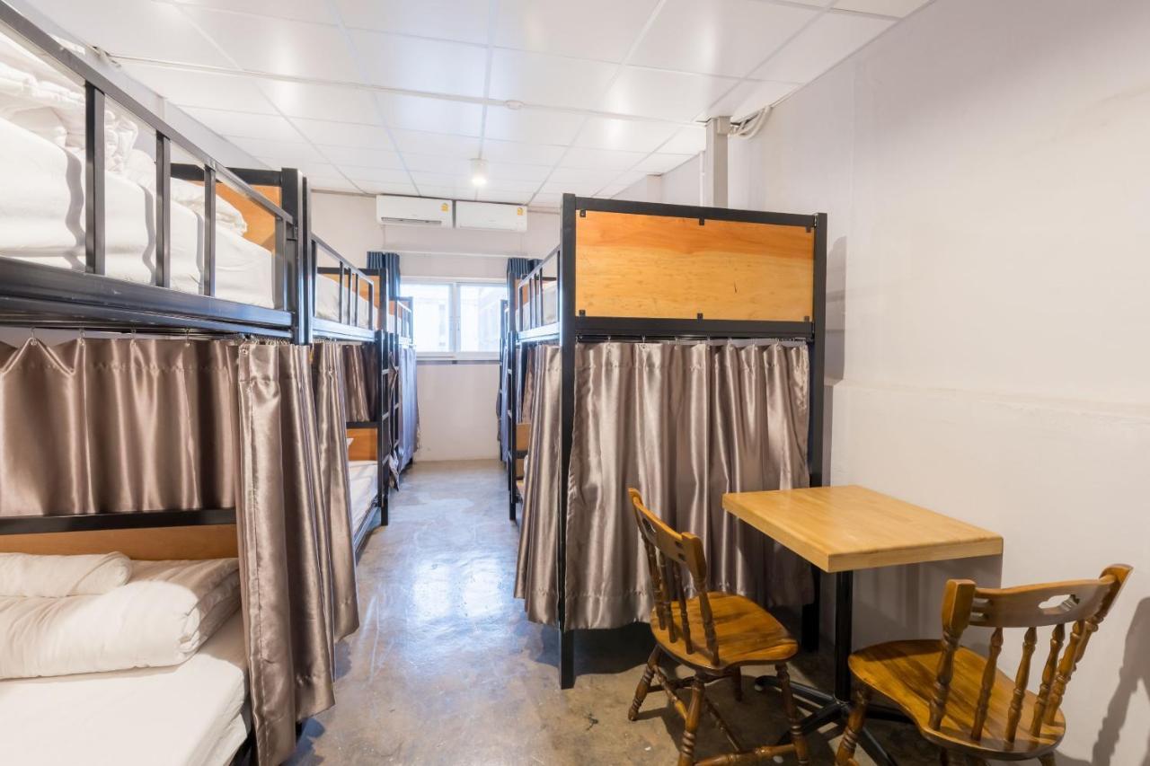 Hostel Lemon Siam Petchaburi Road Bangkok Exteriör bild